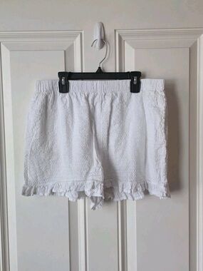 Women's High-Waist White Ruffle Hem Shorts